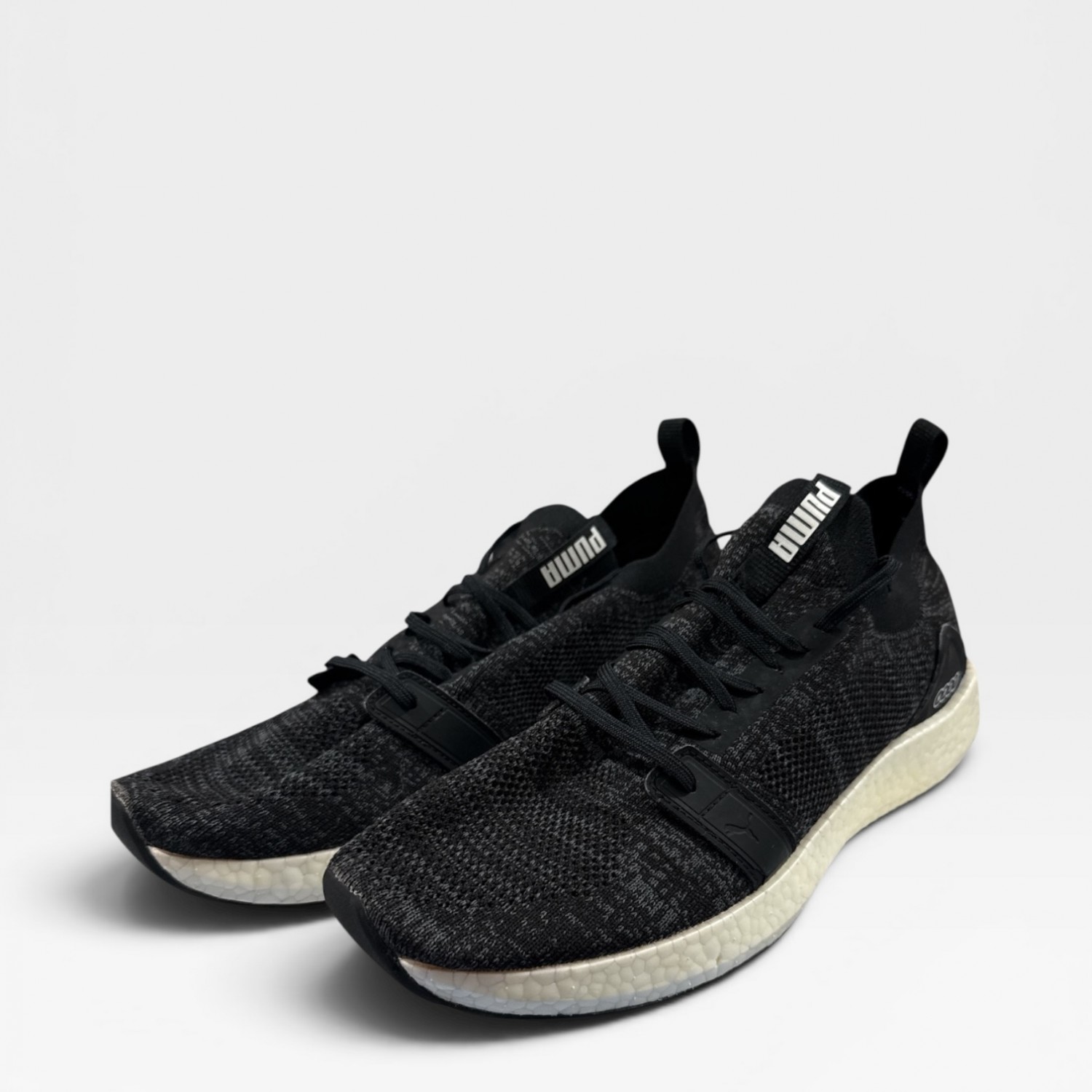 Puma NRGY Black White / Pre-Owned